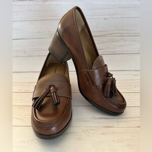 Baretraps Ziloh Blocked Heels Brush Brown Loafers Size 7M BNWOT